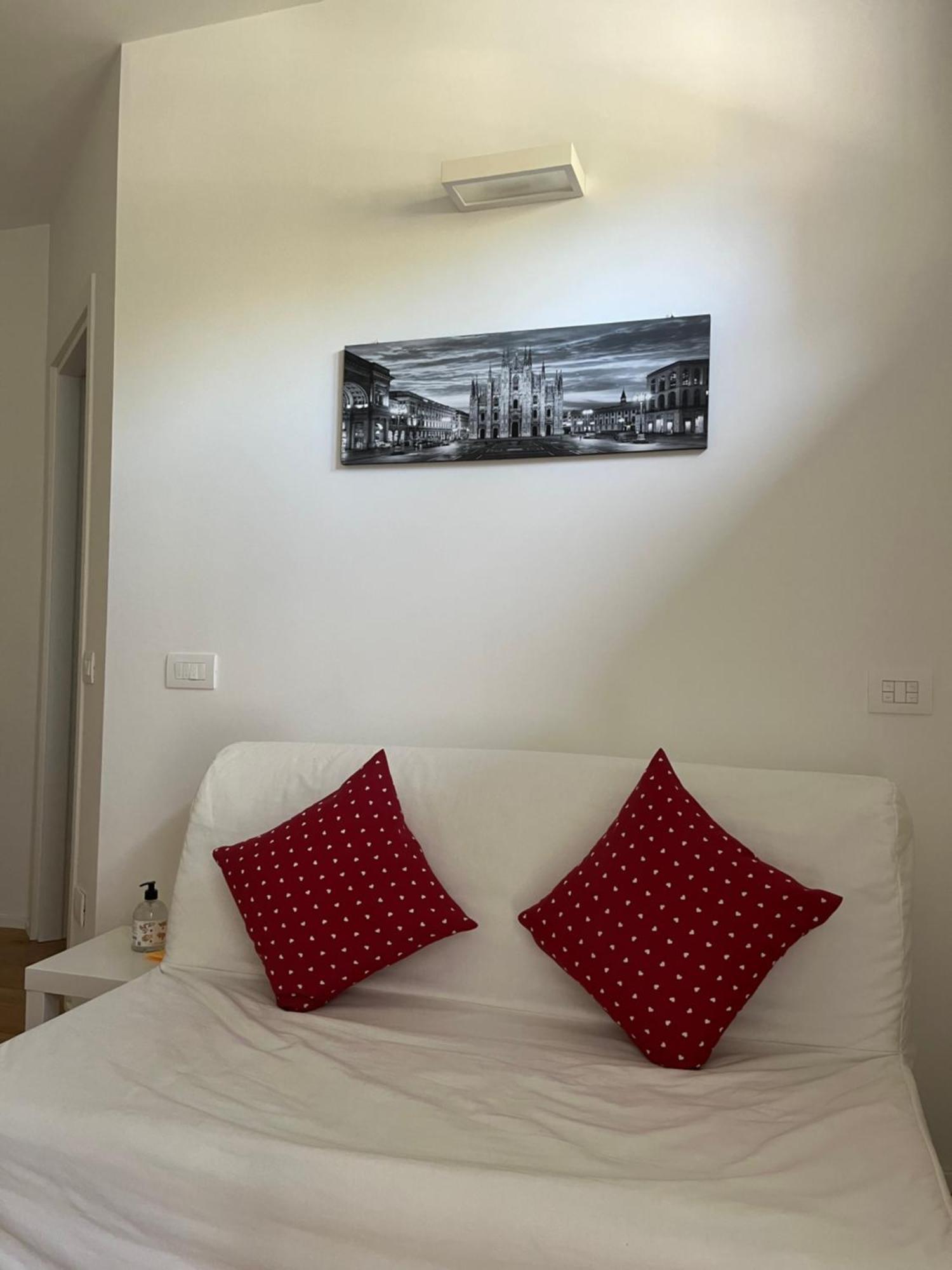 Appartamento Cherry's House M1 Bande Nere - San Siro- M4 Linate